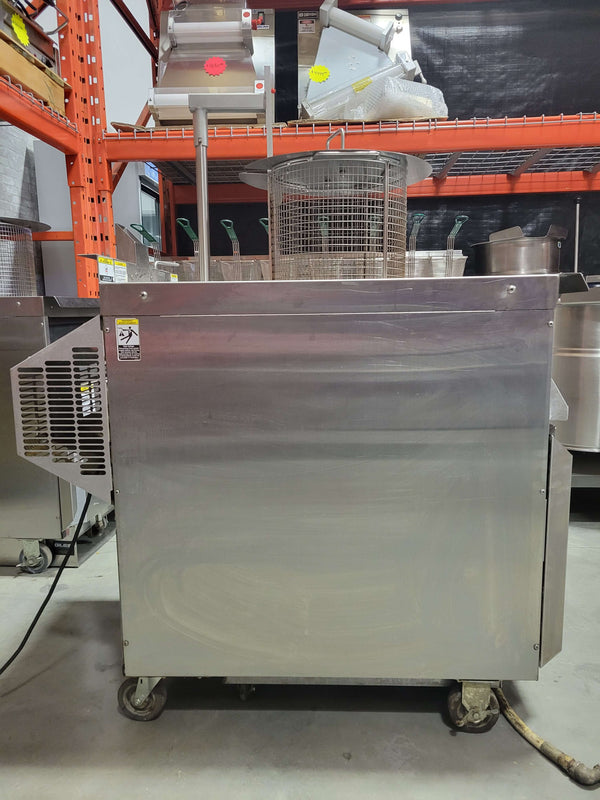 Giles GGF-400 Gas Floor Model