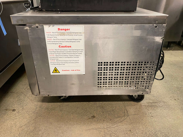 2 Drawer Refrigerated Chef Base. Feature