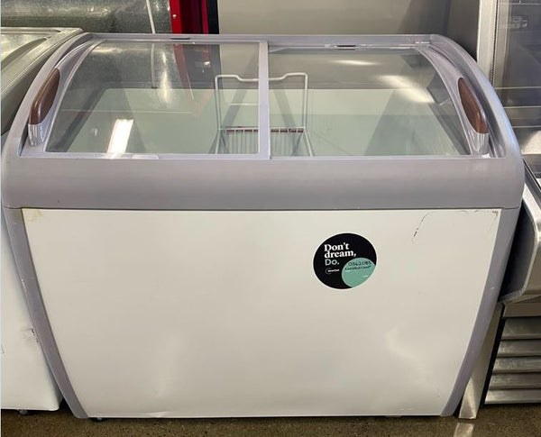 Omcan 31456 Ice Cream Display Freezer