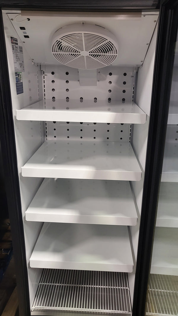 True FLM-27F TSL01 One Door Refrigerant