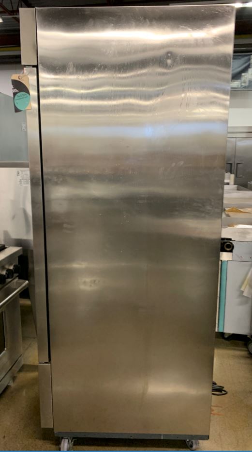 New Air NSF-050-H Reach in Freezer