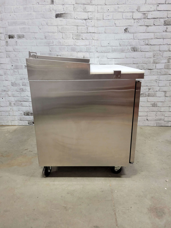 MRE MPP44 Pizza Prep Refrigerator