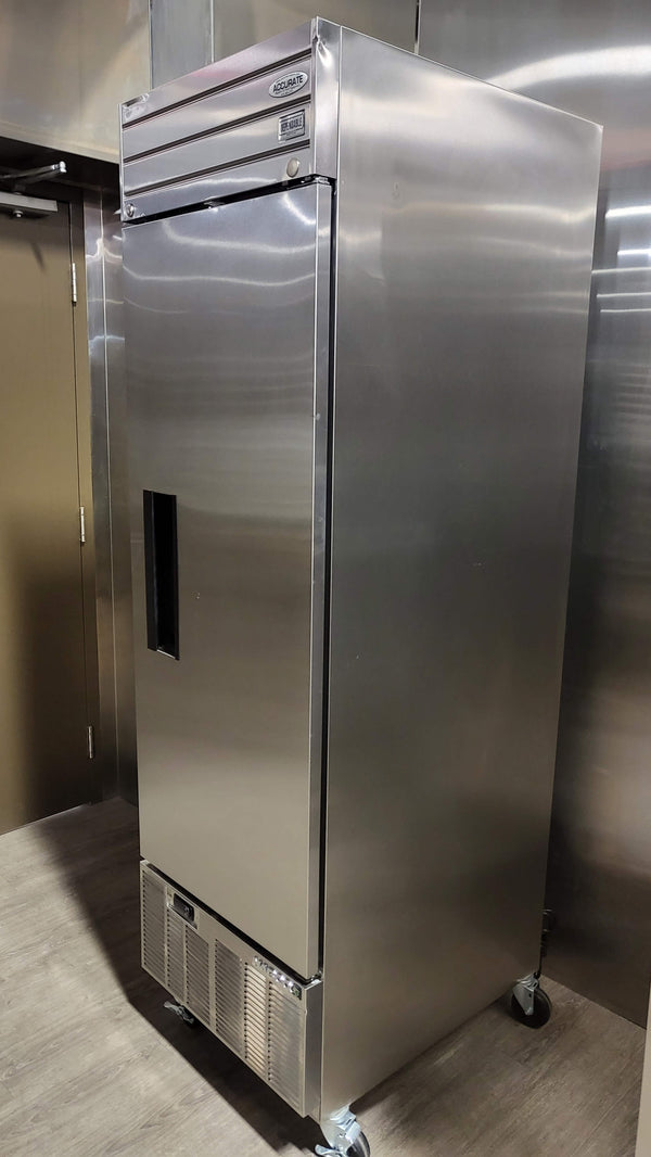 Habco SE24HCSA Solid Door Refrigeration