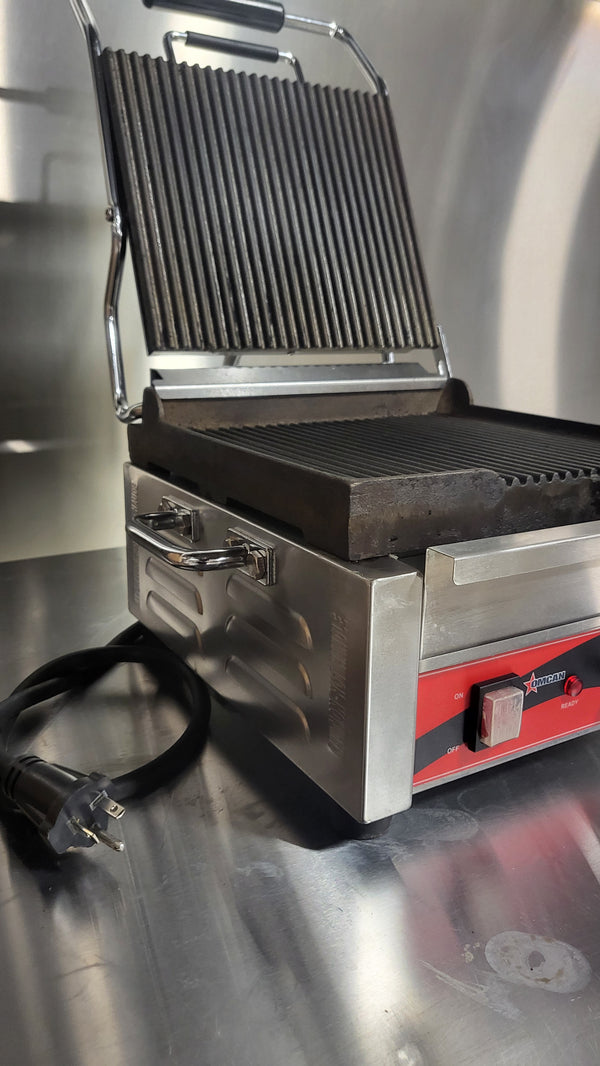 Omcan 19935 Single Panini Grill