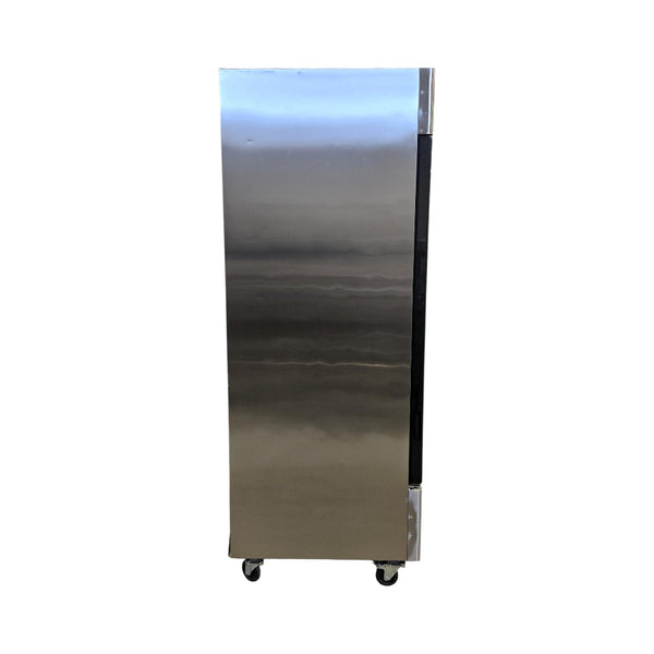 Cardinal CSSR3G Upright Merchandiser Cooler - 3 Glass Door - 81 Inch