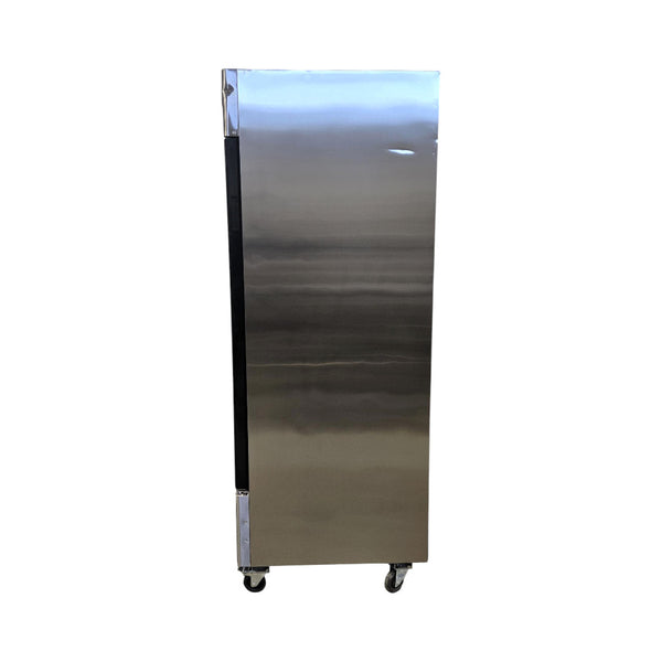 Cardinal CSSR3G Upright Merchandiser Cooler - 3 Glass Door - 81 Inch