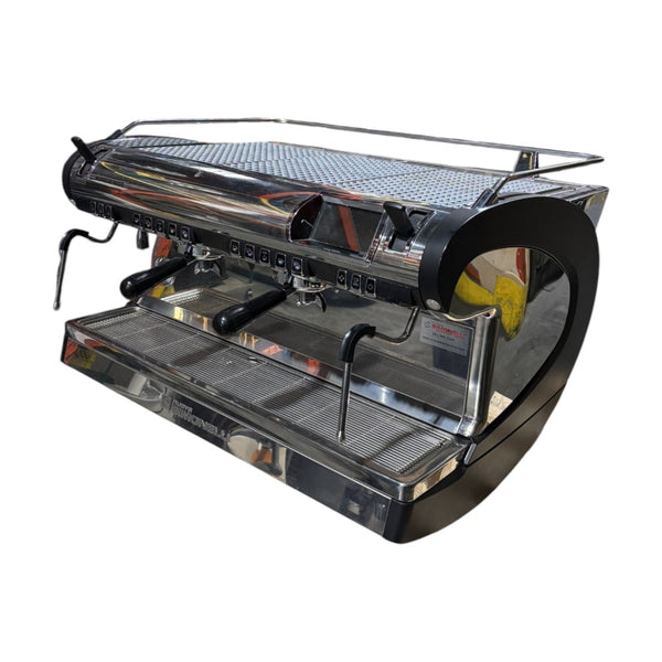 Nuova Simonelli - Aurelia Wave Digit 2GR Espresso Machine