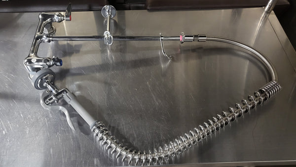 T&S B-0113-B Brass Pre-Rinse Assembly with 44 in Hose