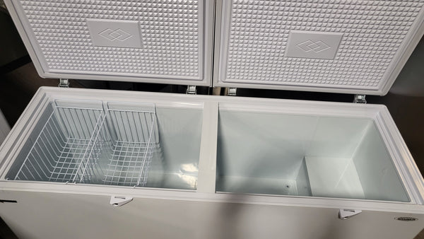 Omcan - FR-CN-0600 - Chest Freezer