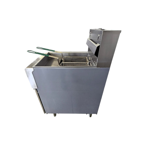 Omcan CE-CN-0040-240-1 Fryer - 40Lb capacity