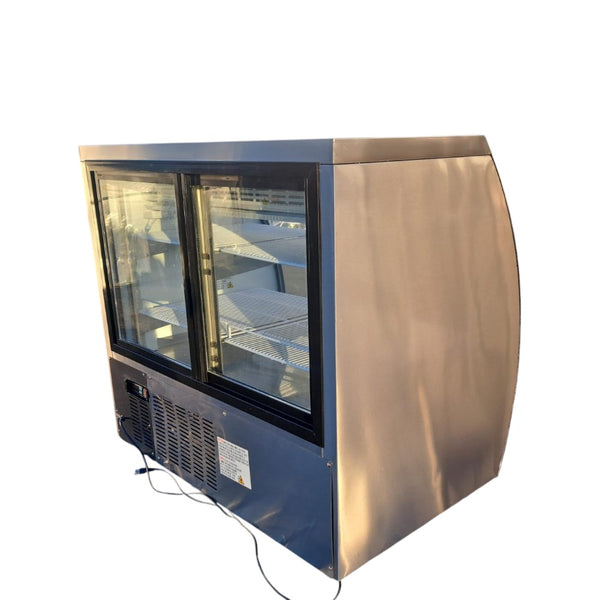 New Air NDC-018-CG Refrigerated Curved Glass Deli Case - 48 Inch