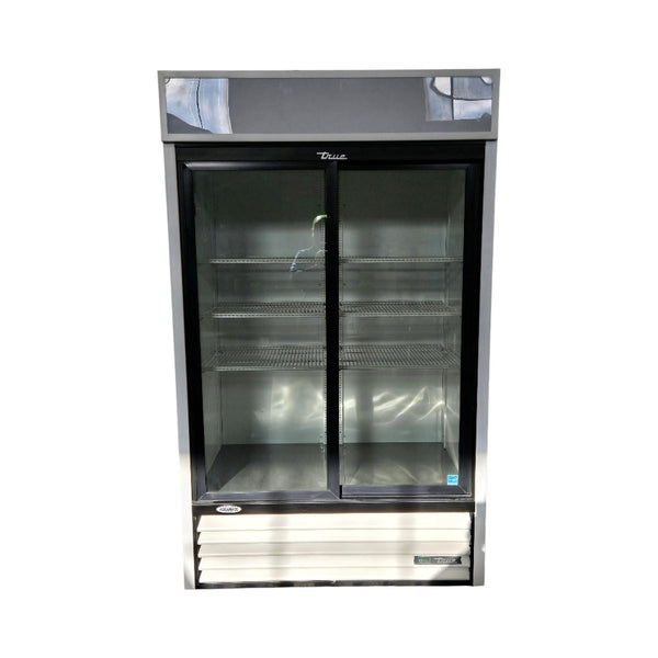 True GDM-41-HC-LD Sliding Door Refrigerator - 47 Inch