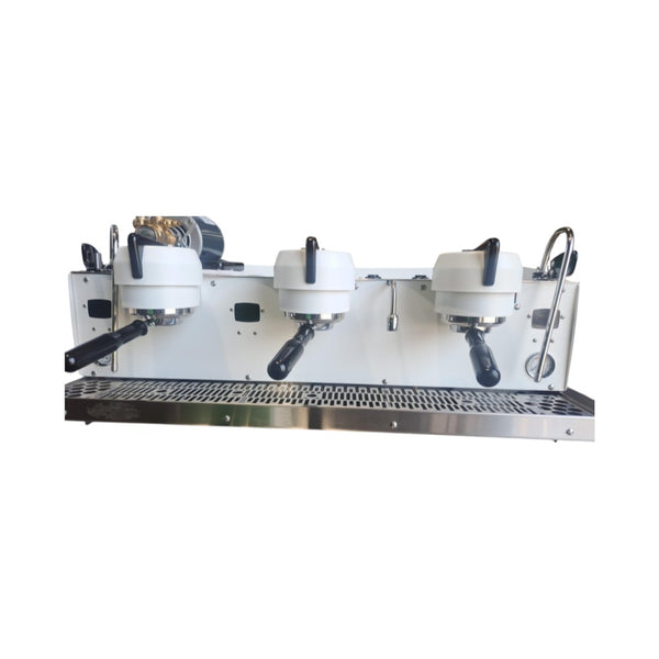 Synesso S300_W 3-Group Espresso Machine