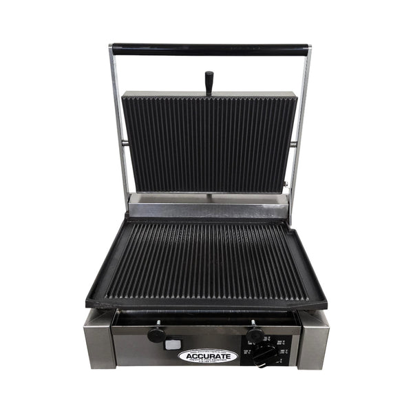 Omcan 11377 Ribbed Panini Grill - 10 x 14