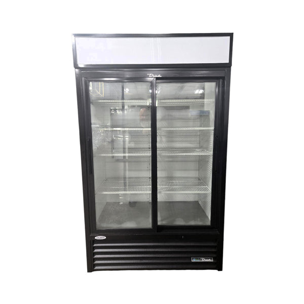 True GDM-41-HC-LD Sliding Door Refrigerator - 47 Inch