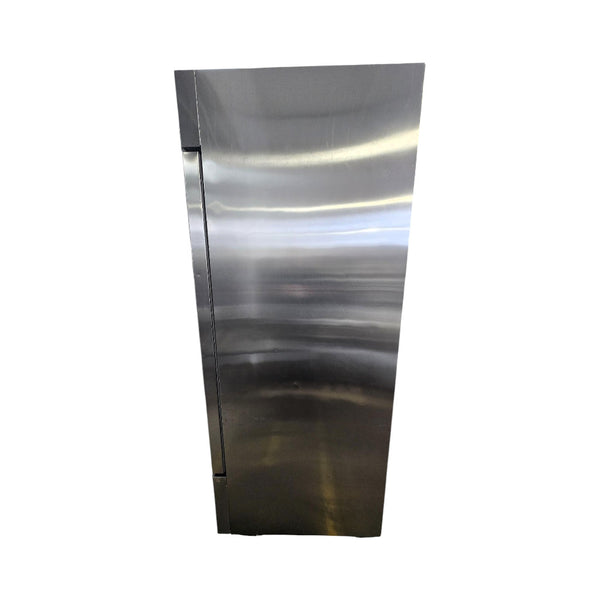 Omcan FR-CN-0737E-HC Upright Freezer