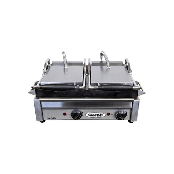 Eurodib SFE02360-240 Double Panini Grill - 18 x 11