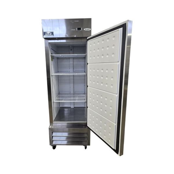 Arctic Air AR23 Upright Refrigerator - 1 Solid Door - 27 Inch