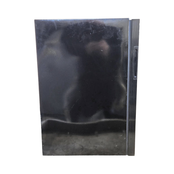 Atosa CTD-3T 17 inches Countertop Glass Door Refrigerator