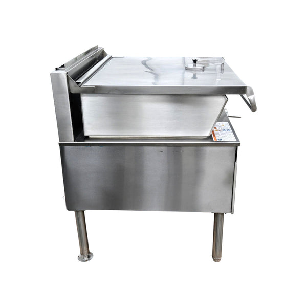 Cleveland SGL30TR Braising Pan Tilting Skillet - 30 Gallons - Natural Gas