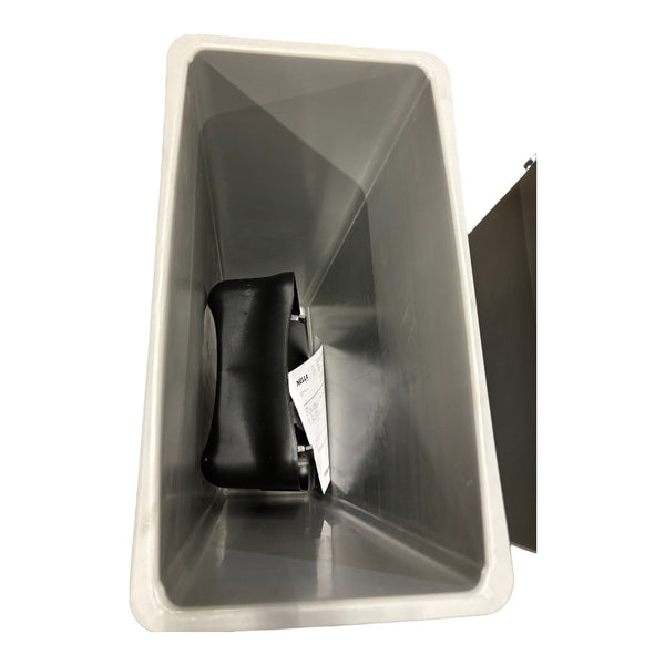 Globe 9510 Trash Can X2