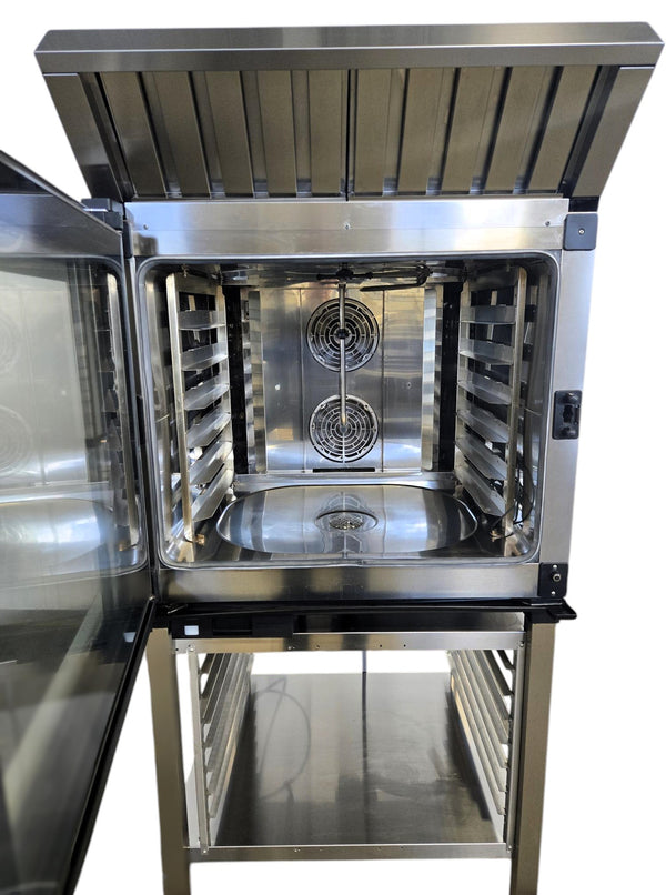 Unox XAVC-06FS-EPRM and XAVHC-HCFS Combi Oven - Electric