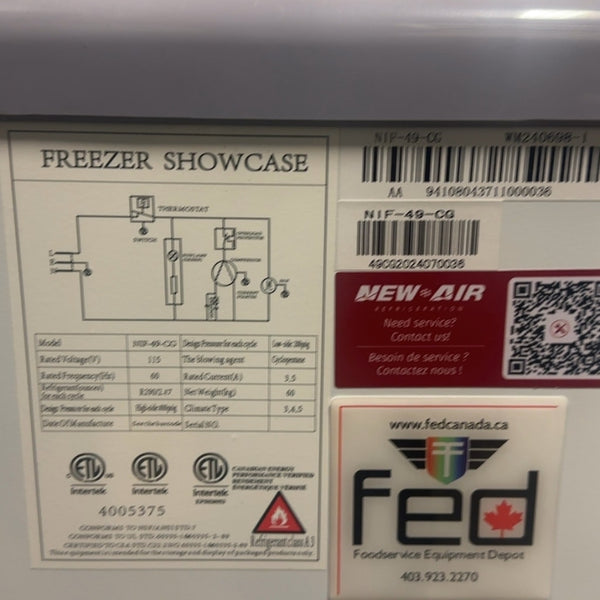 New Air NIF-49-CG Display Freezer