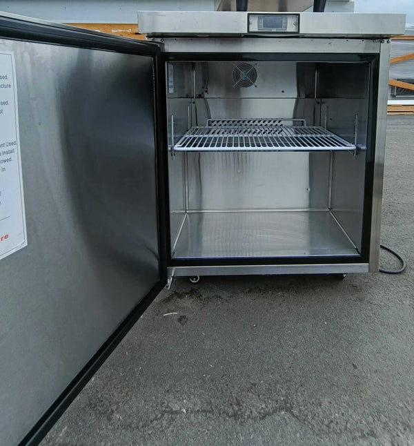 EFI FUDR1-27VC-L Undercounter Freezer (4)