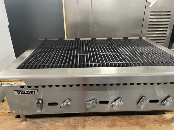 Vulcan VCRB36 Charbroiler (3)
