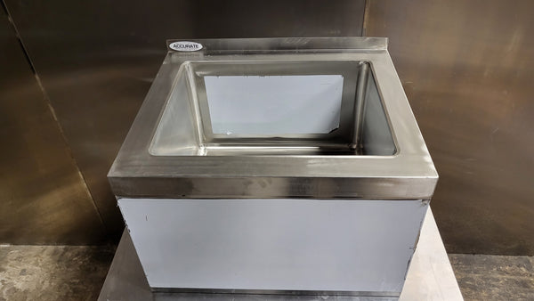 Omcan Mop sink with drain basket (2)