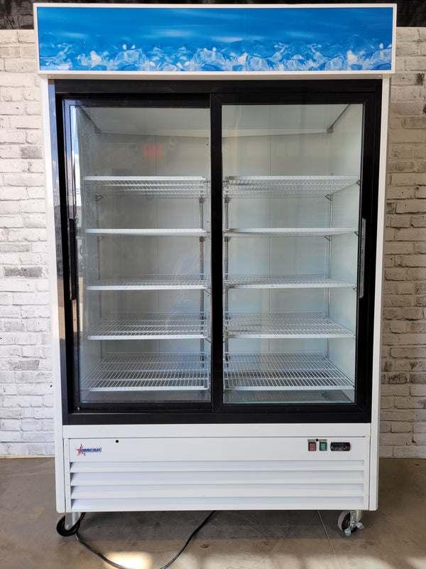 Omcan G1.2YBM2F Glass Door Merchandiser (2)