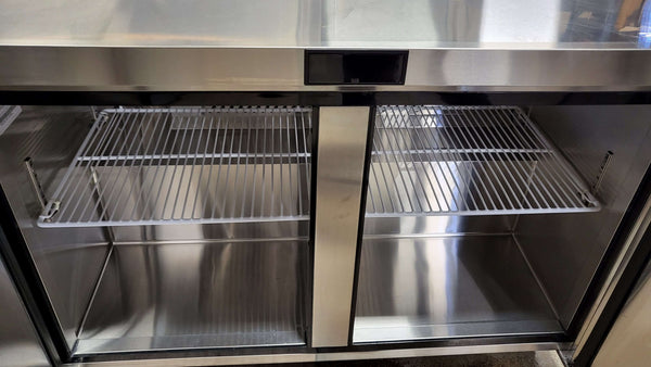 Atosa MGF8406GR Undercounter Freezer (4)