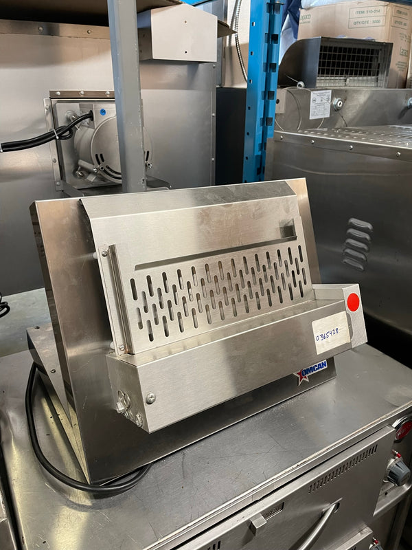 Omcan M35A Dough Sheeter (2)