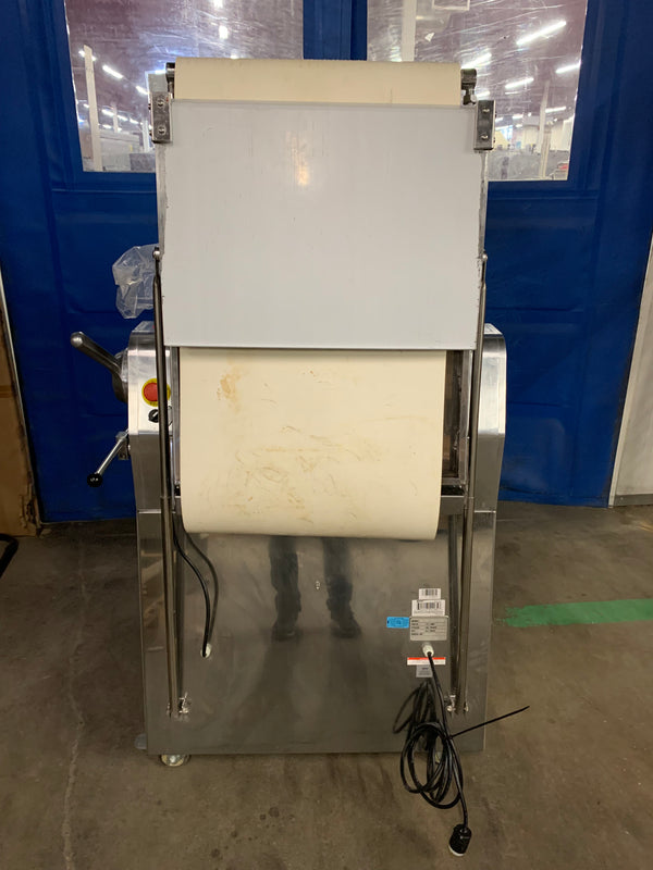 Omcan BE-CN-2083-FSS Dough Sheeter (4)