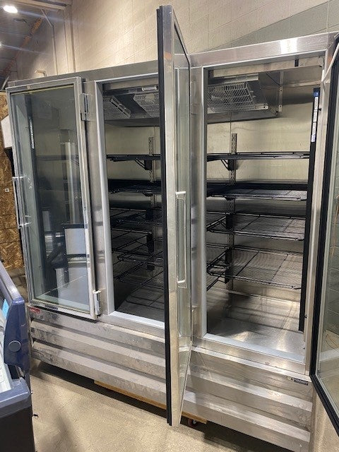 HM GF75LBM-SSMAC 3 Door Glass Display Freezer
