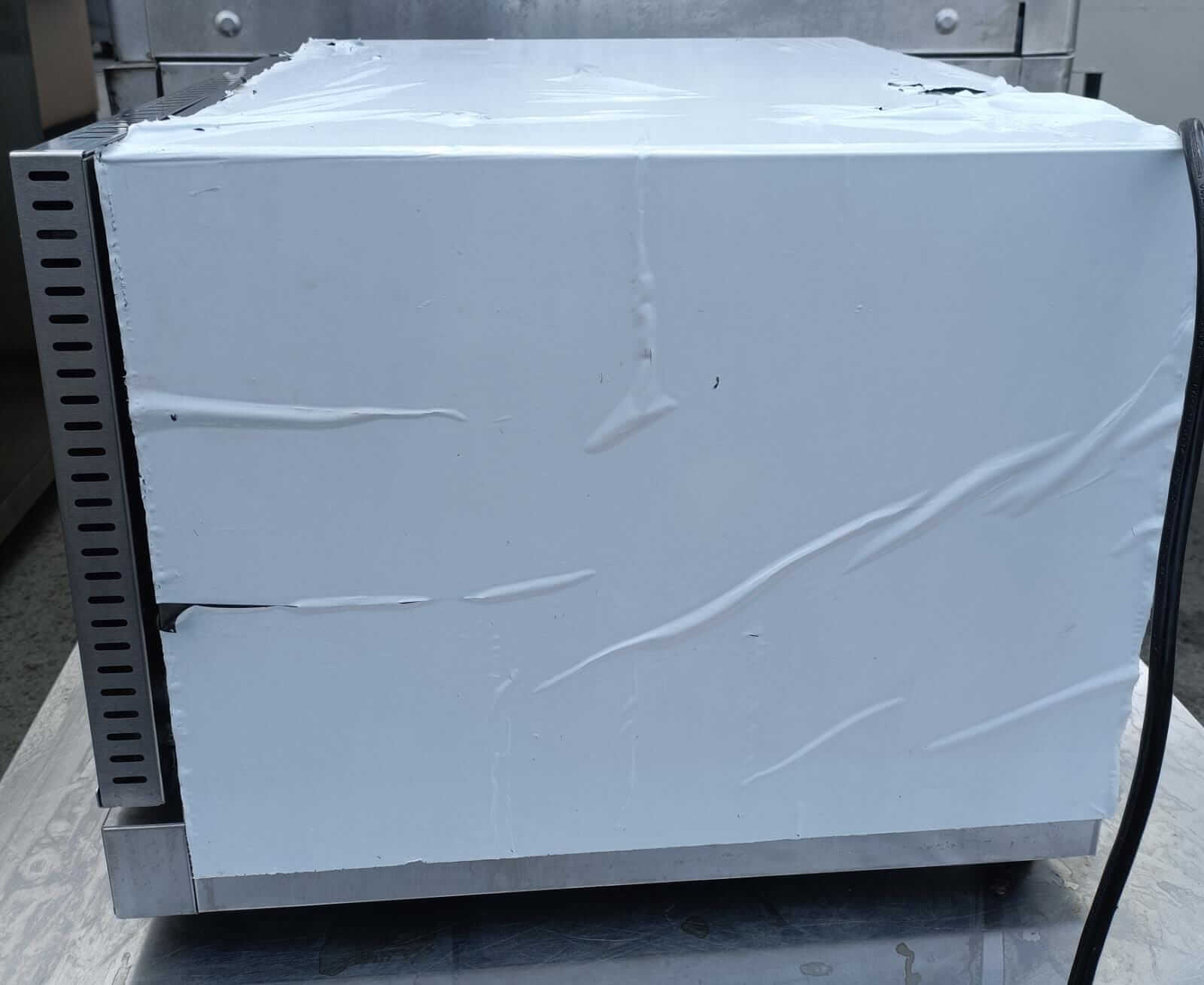 Omcan 43218 Countertop Convection Oven