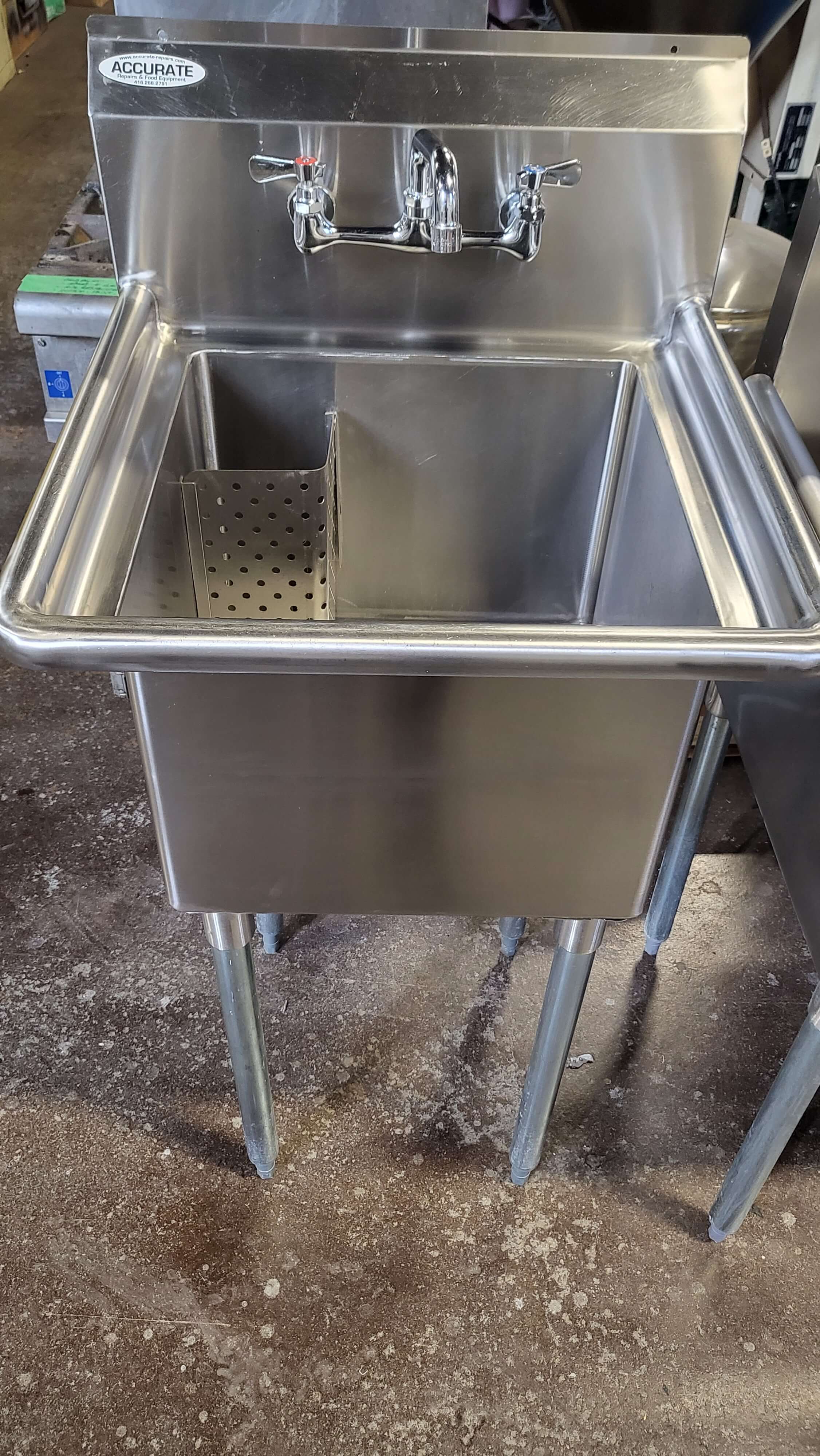 S/S Sink w/ Legs Upgrade