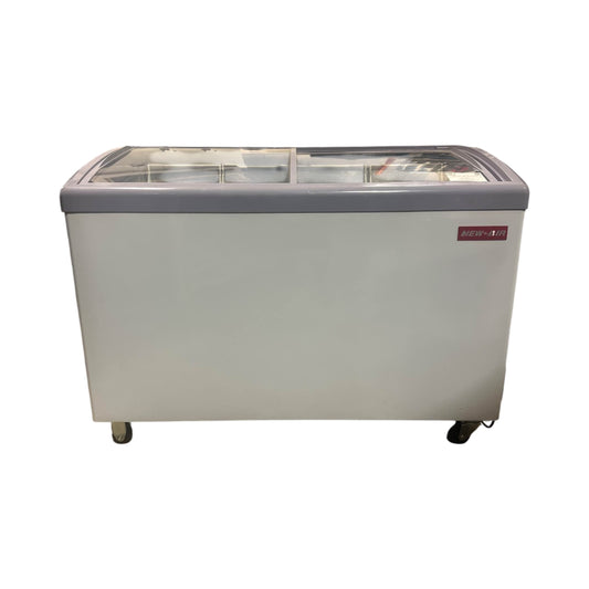 New Air NIF-49-CG Display Freezer