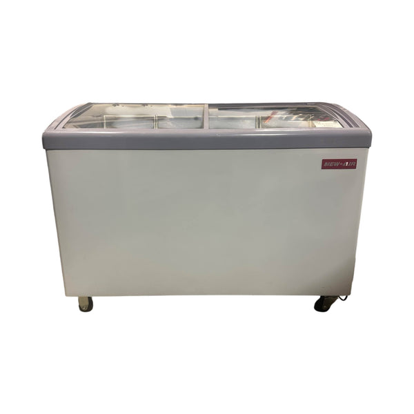 New Air NIF-49-CG Display Freezer