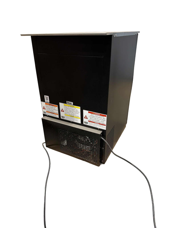 True GDM-06-34-HC-TSL01 - Countertop Refrigerated Merchandiser