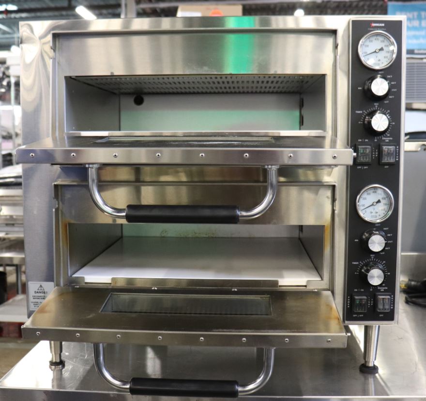 Omcan 39580 Double Pizza Oven