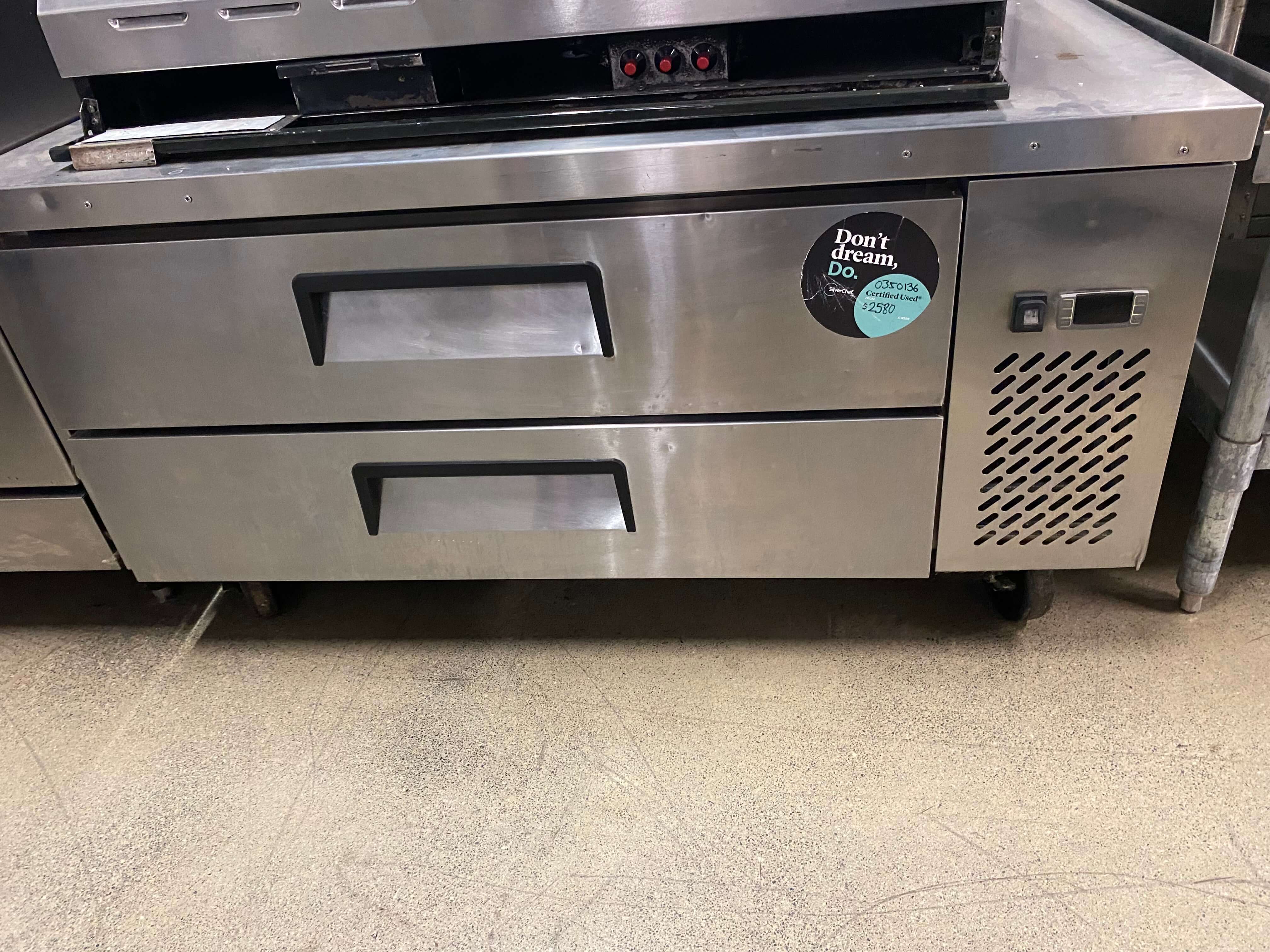 2 Drawer Refrigerated Chef Base. Feature