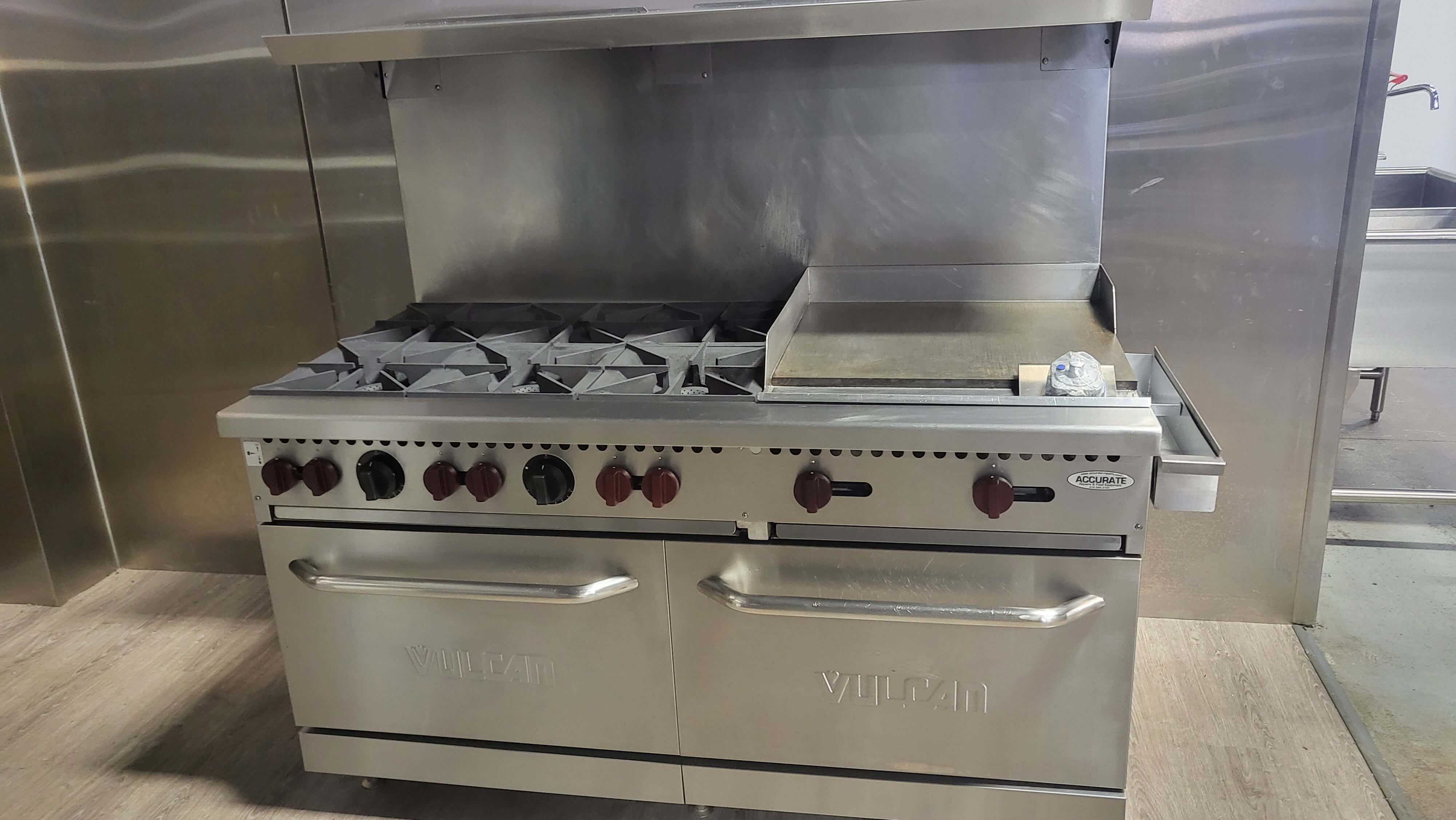 Vulcan SX60-6B24G Range with Griddle