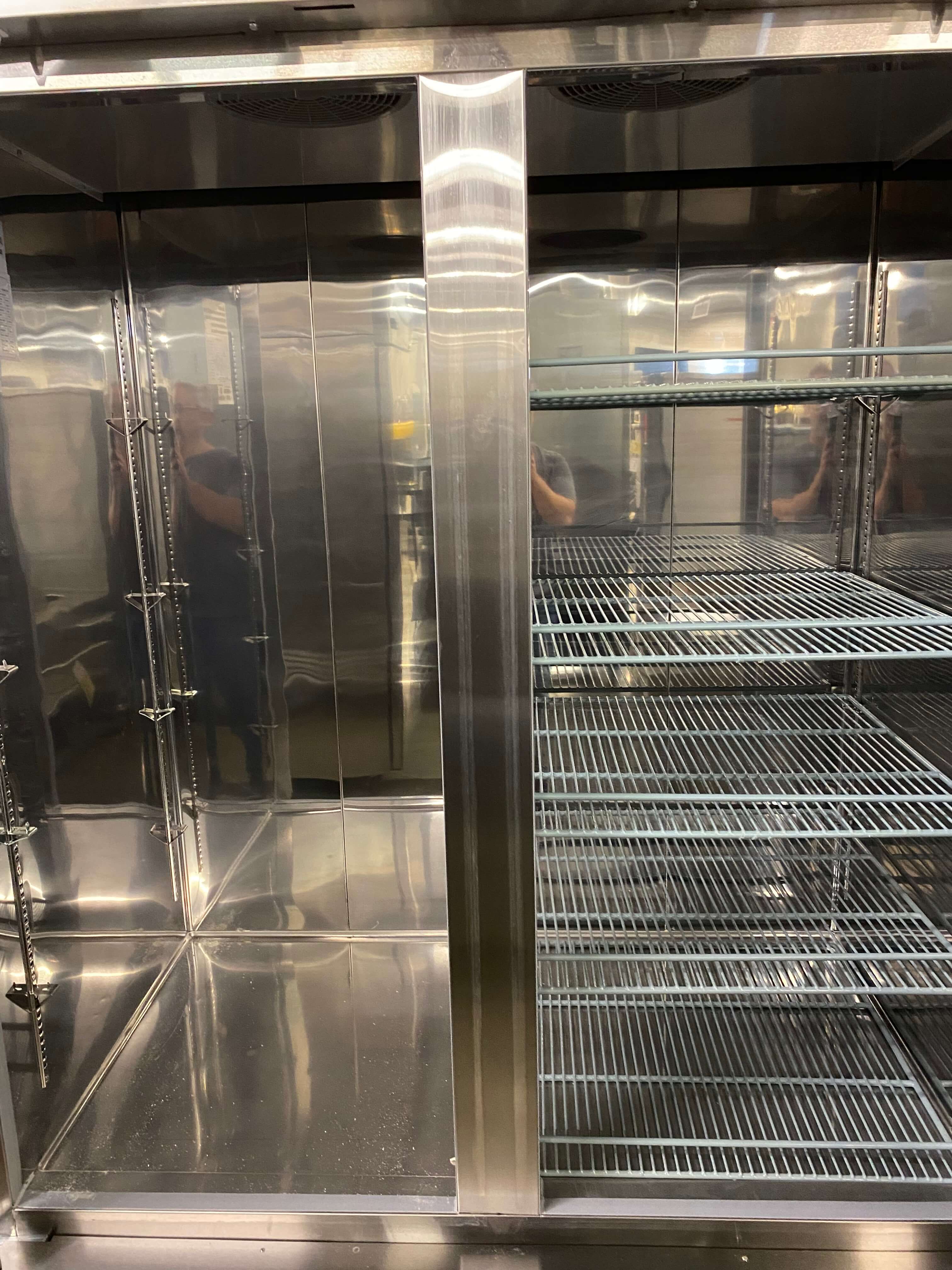 Zanduco CFD-2FF-HC Double Door Freezer