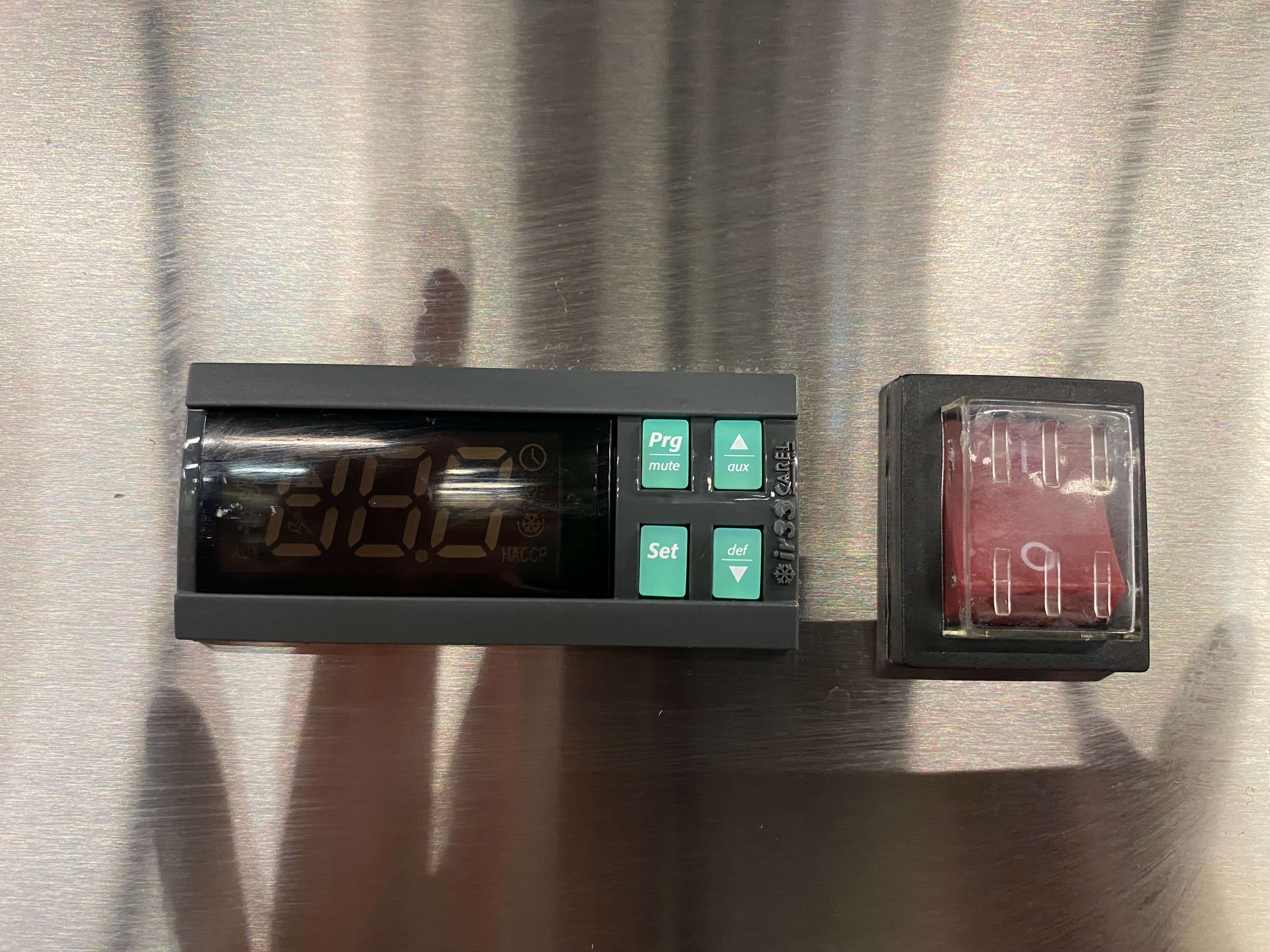 Zanduco CFD-2FF-HC Double Door Freezer