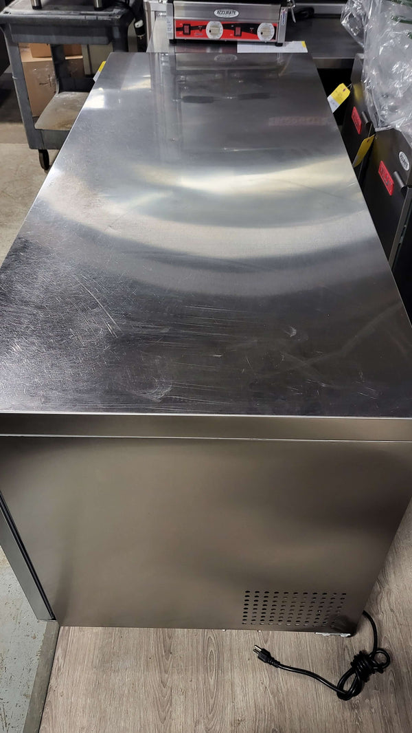 Danair UUC72R-E-HC Refrigerator