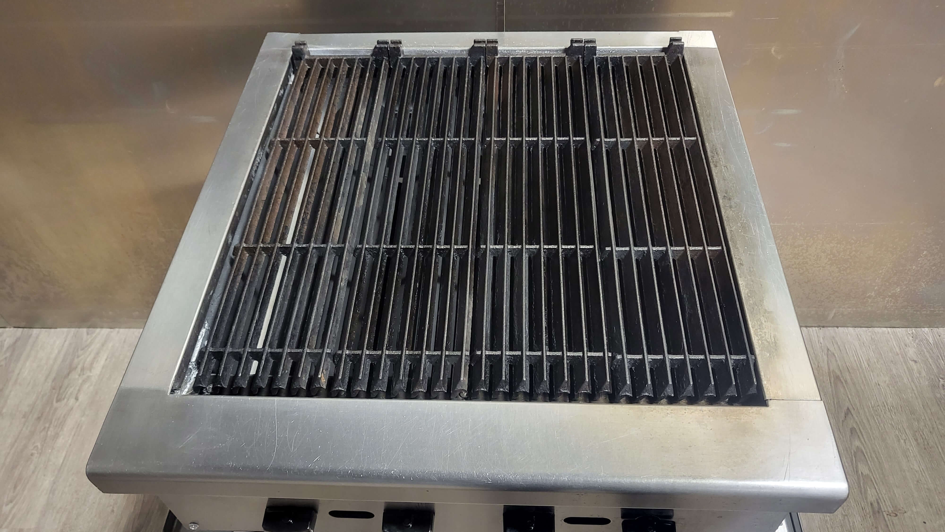 Vulcan VCRB25 Charbroiler