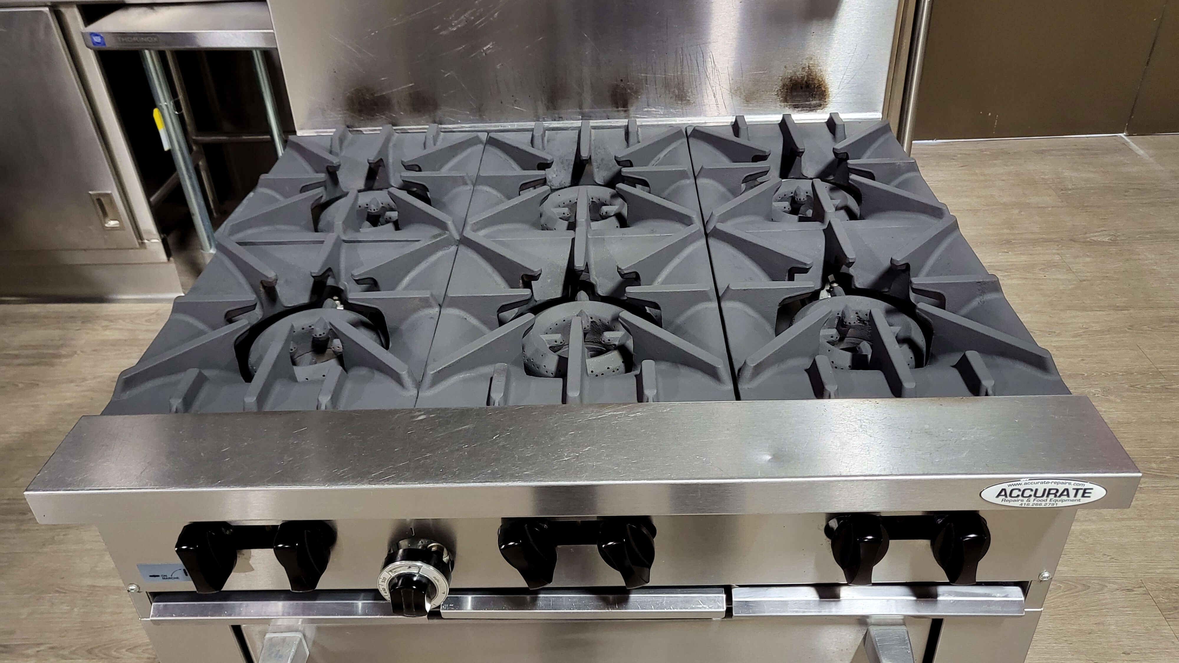 Garland SunFire Series X36-6R Natural Gas 6 Burner 36 in Gas Range with Standard Oven