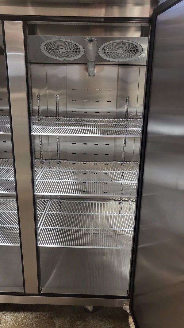 Atosa MBF8003GR Three Soild Door Freezer