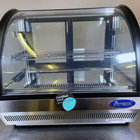 Atosa CRDC-35 Refrigerated Curved Case